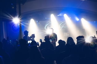 乐鱼彩票-直播互动：球迷与现场氛围的完美结合，篮球直播话术